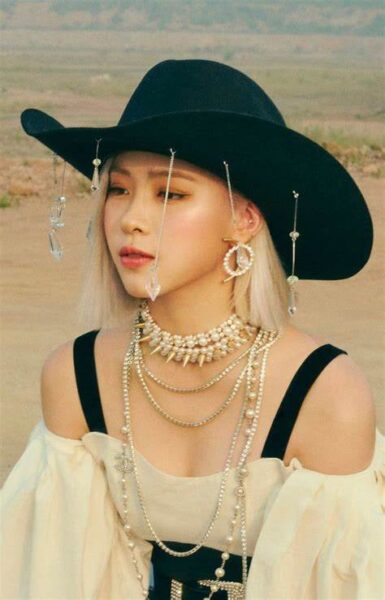 ITZY(イッジ)の可愛い順・美人ランキング！ビジュアル担当は誰？